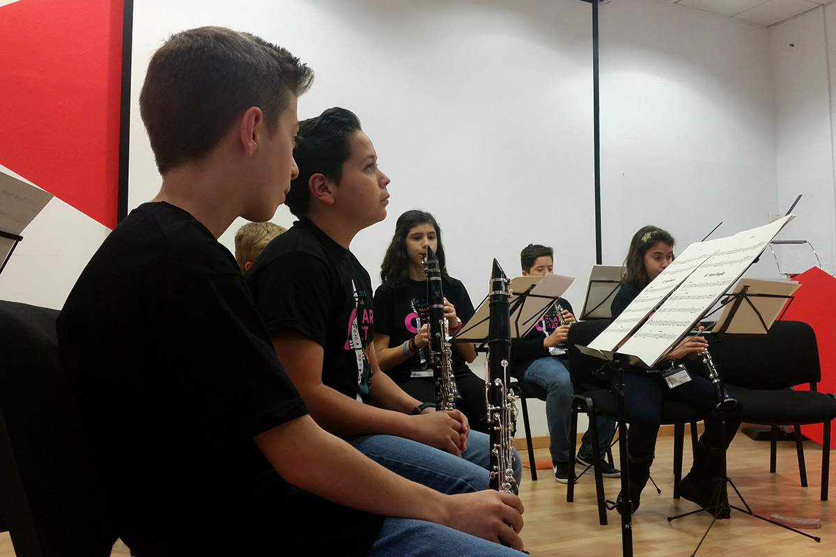 Concierto ensemble juvenil de clarinete CLARINETsur 2016. Dirige Javier Torres.