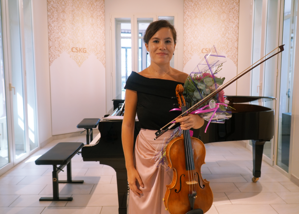 Susana Ruiz Hinojosa. Profesora de Viola. Triarte Centro de Estudios Artísticos